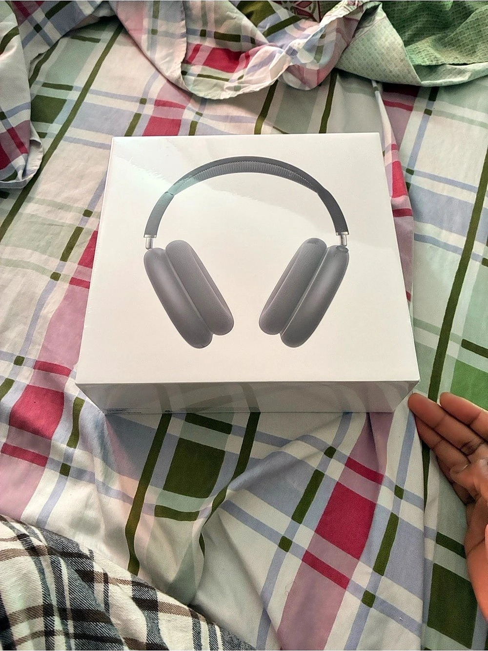 Apple AirPods Max Over-Ear Headphones in Gray NWT